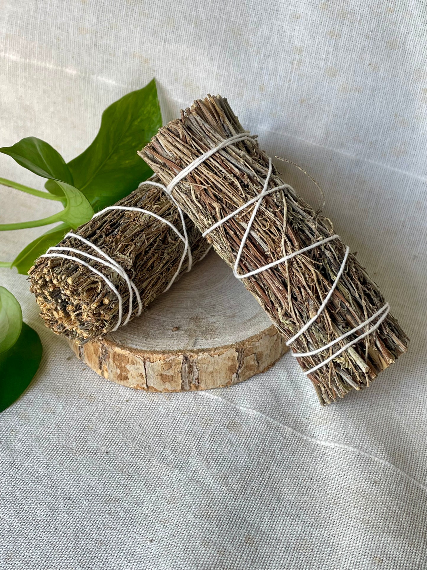Bâton de fumigation Copal naturel pour purification énergétique et spirituelle