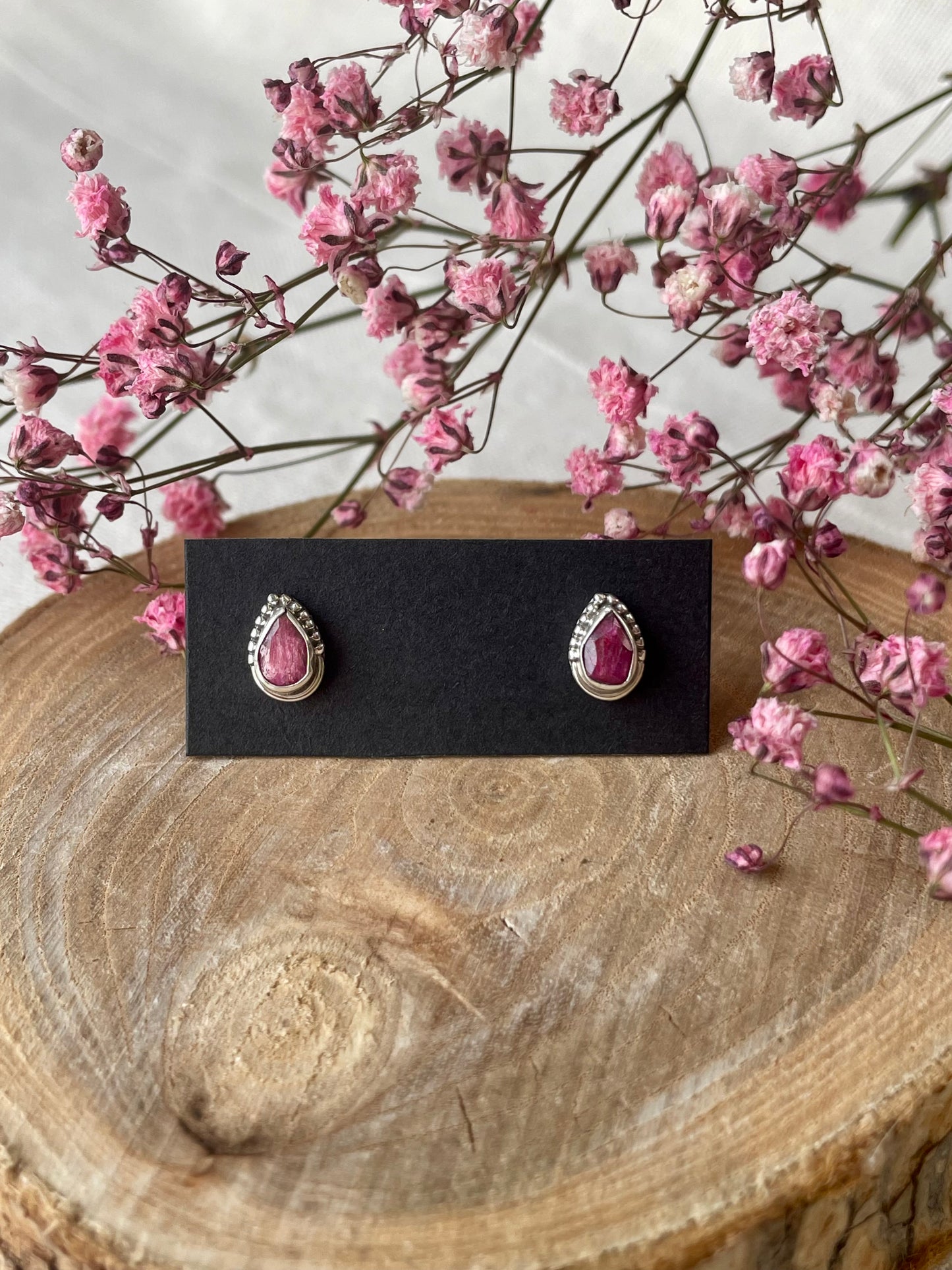 Puces d'oreilles Rubis argent 925