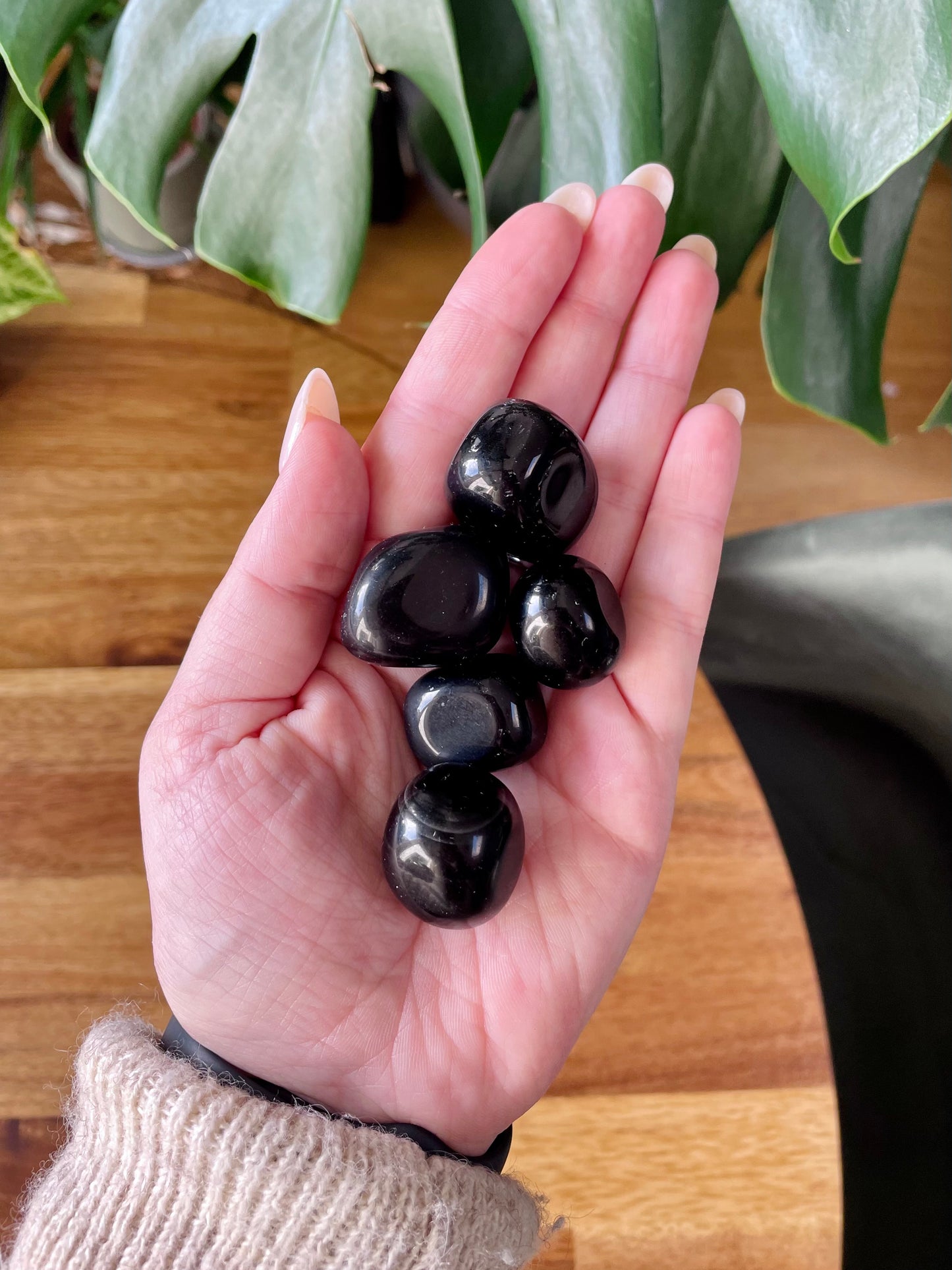 Black Obsidian Tumbled Stone A