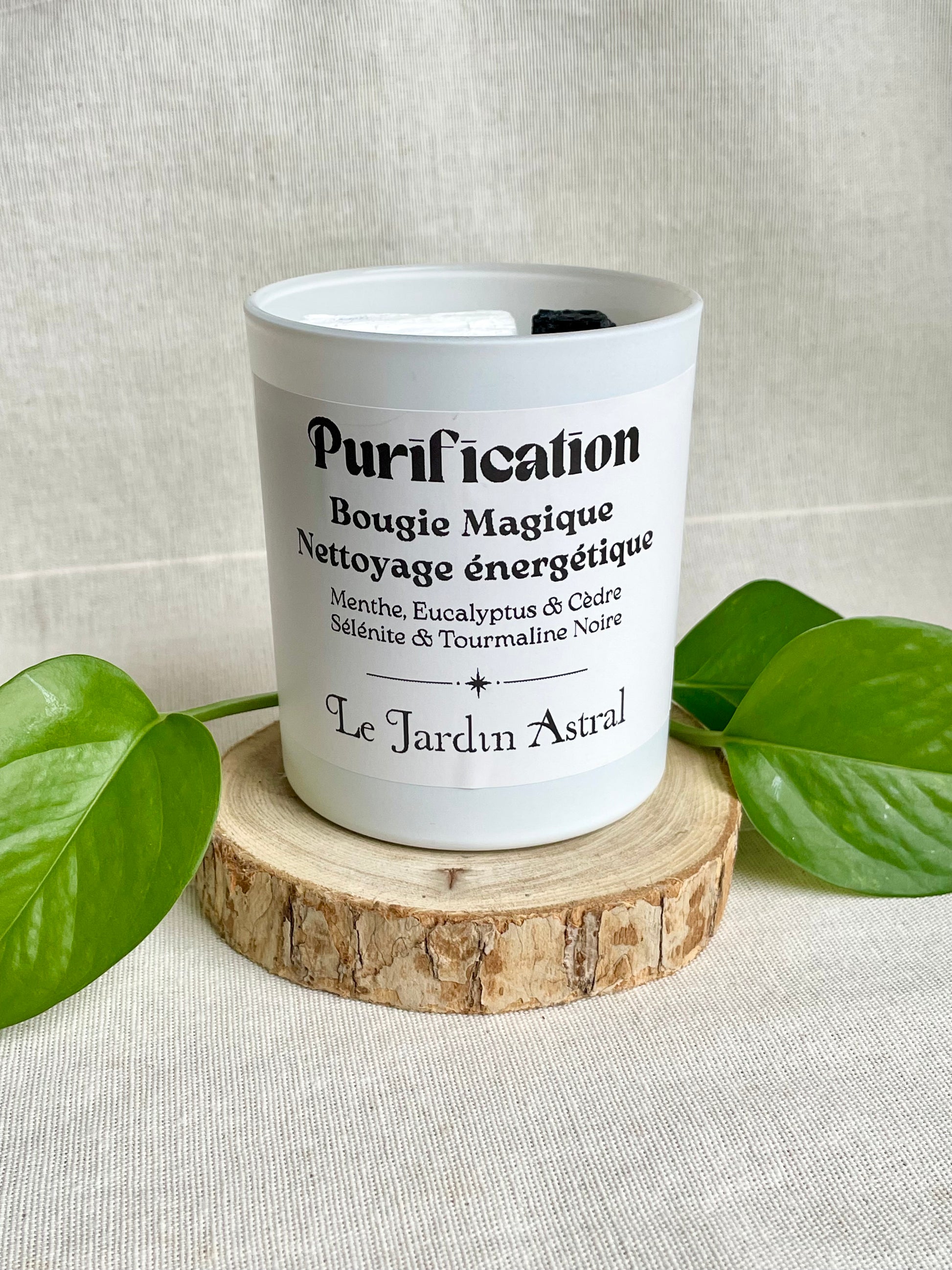 Bougie Artisanale de purification nettoyage energetique menthe eucalyptus et cedre selenite et tourmaline face