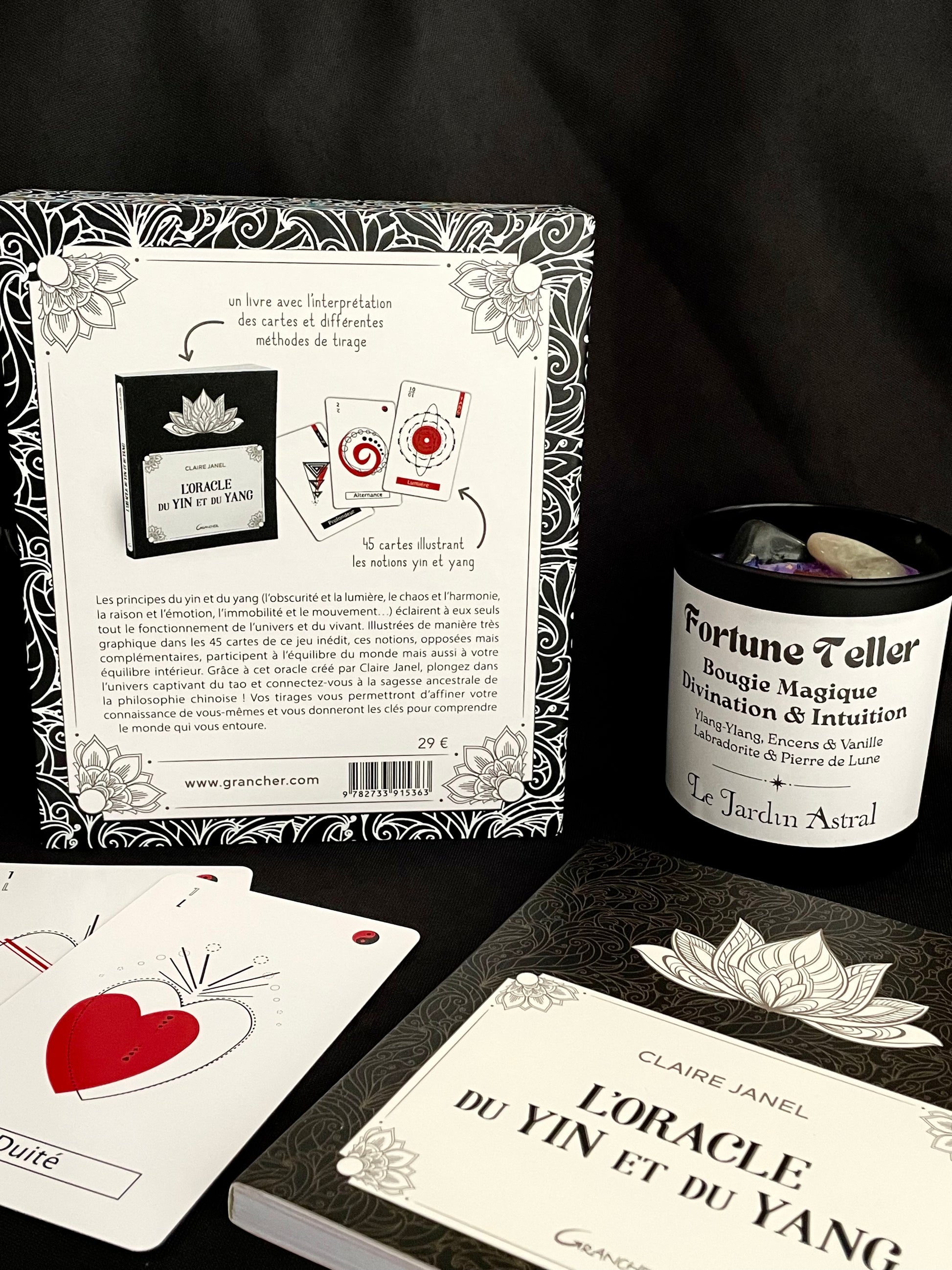 Cartes Oracle du Yin et du Yang - Illustrations pour divination et équilibre énergétique
