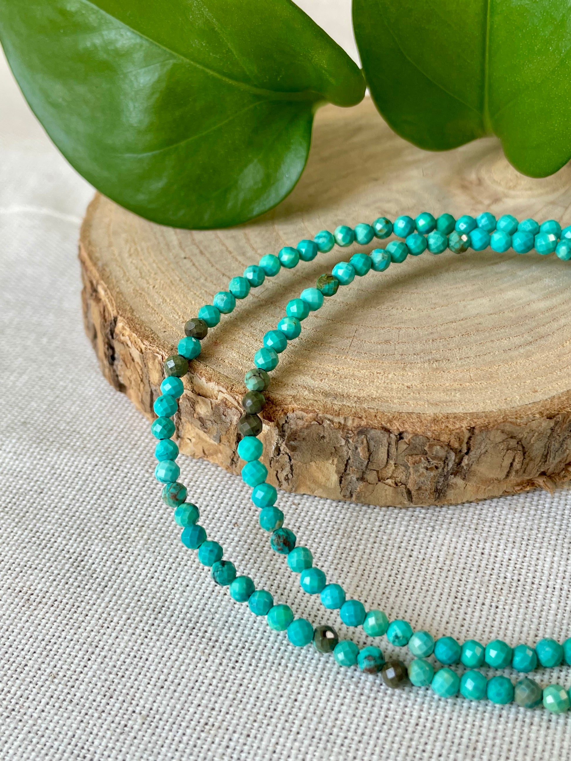 Collier facette turquoise du tibet 
