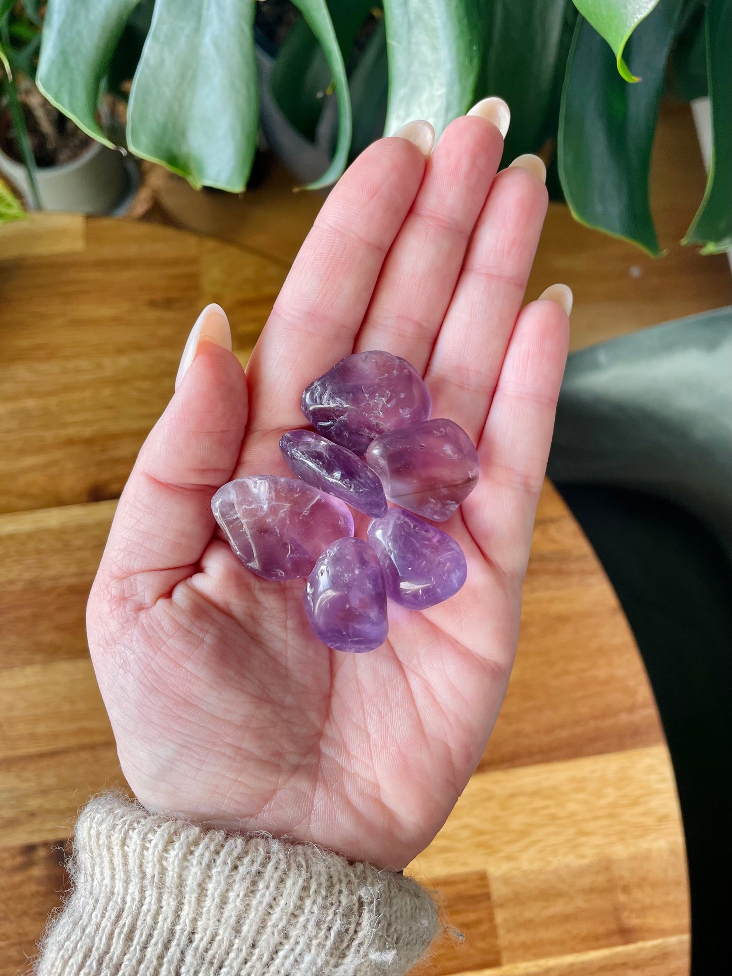 Extra Amethyst tumbled stone