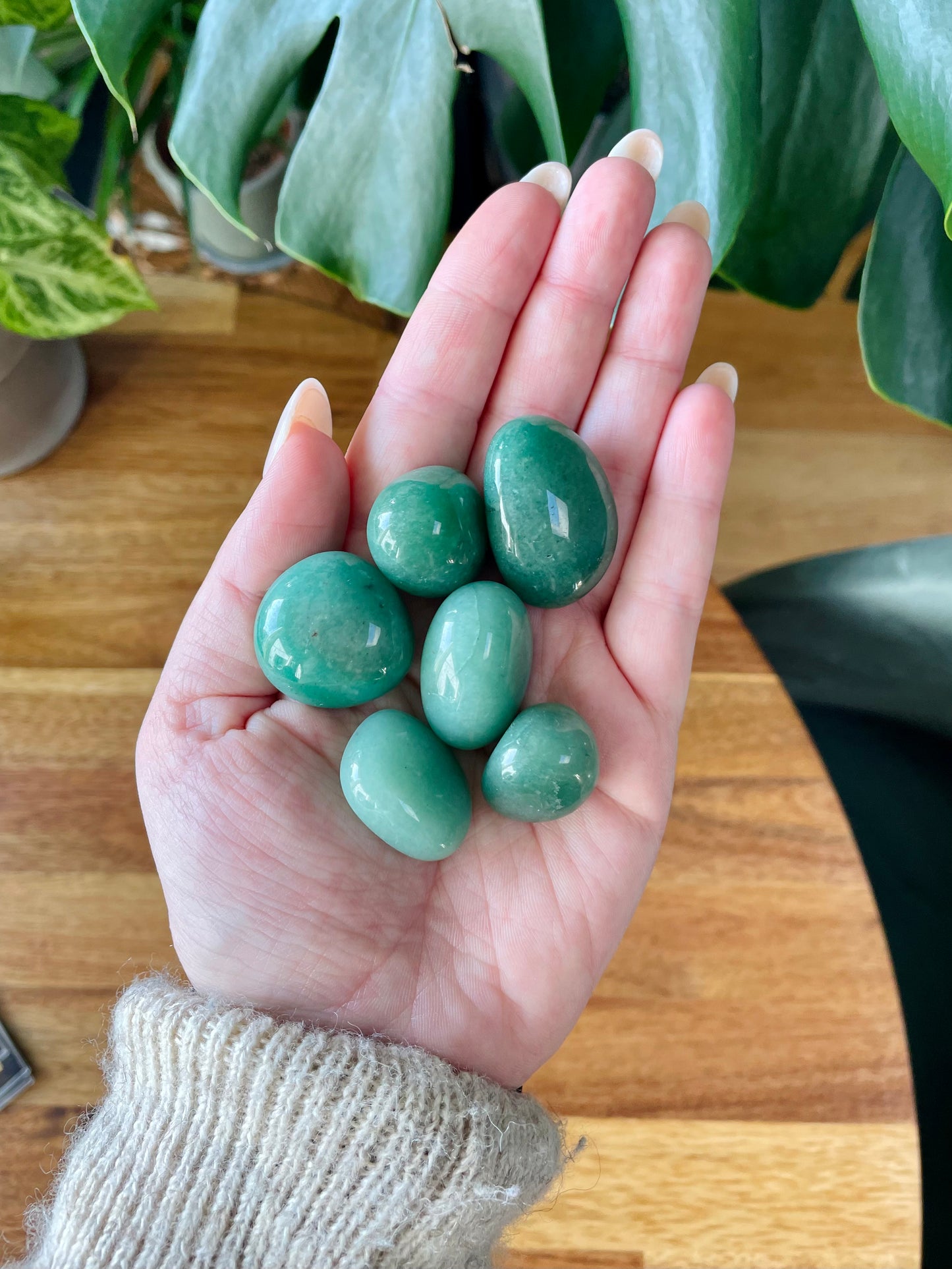 Extra green Aventurine tumbled stone