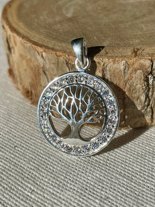 Pendentif de l'Arbre de vie entouré de zirconiums en Argent 925