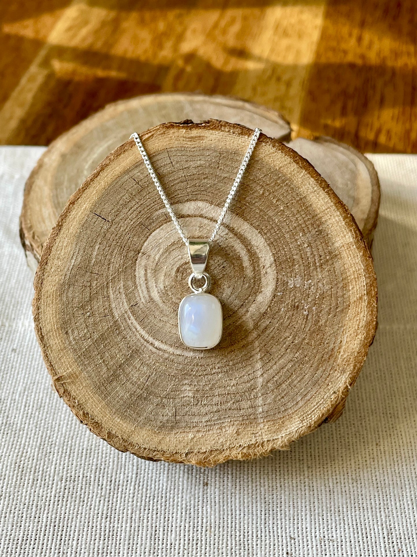 Pendentif de pierre de lune en pierre naturelle en argent 925