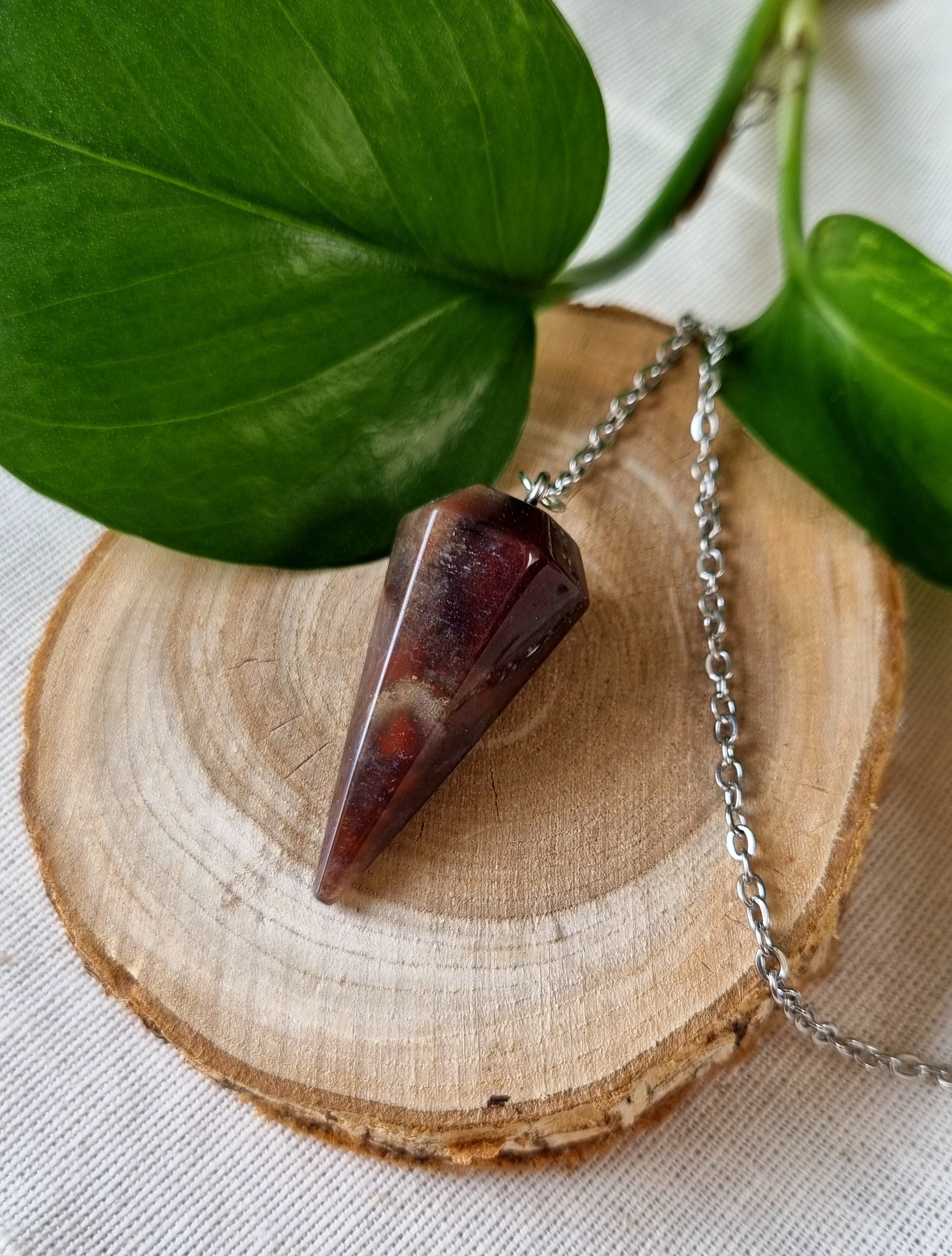 Pendule cône facetté agate indienne