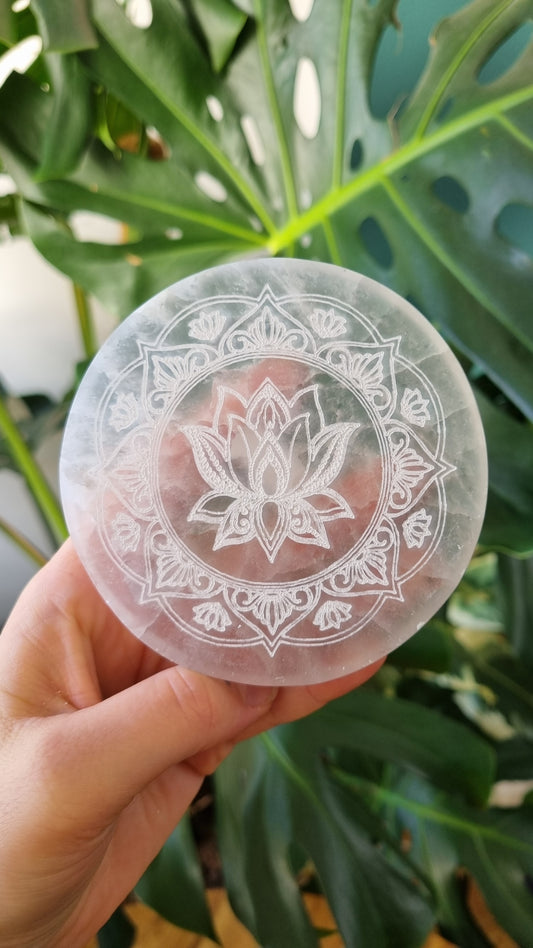 Plaque Sélénite Symbole Lotus - Rechargement & Purification Pierres 