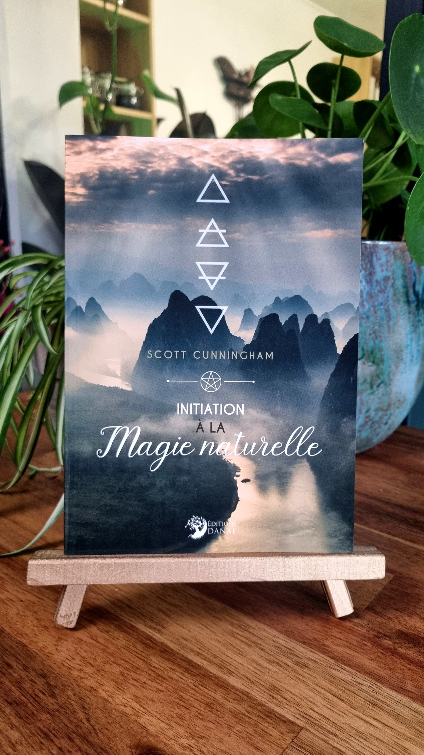 Introduction to Natural Magic