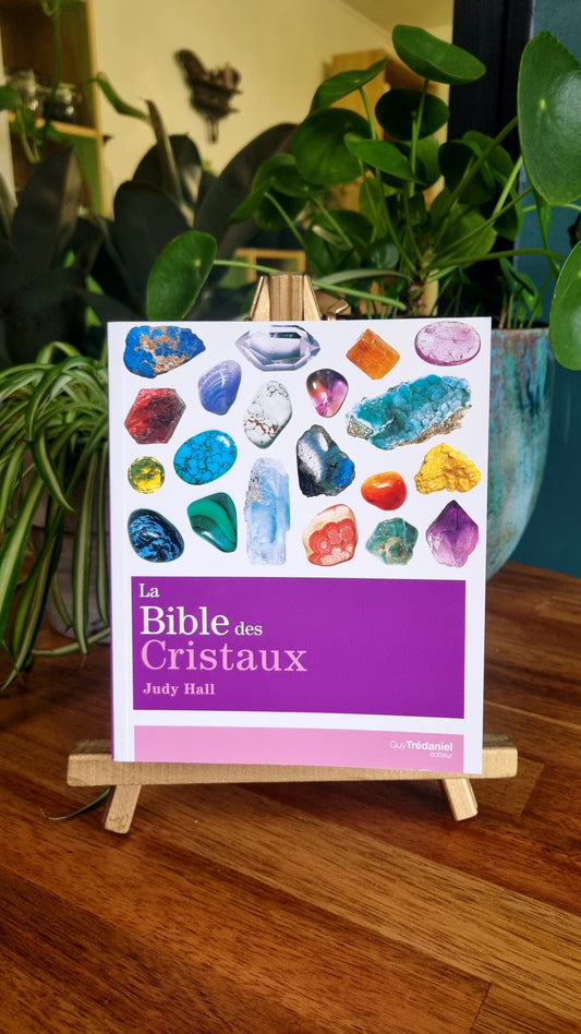 The Crystal Bible vol.1